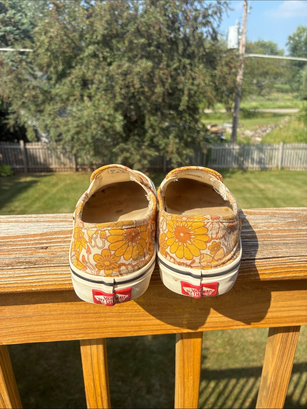 Vans Classic Slip-On Floral Sneakers in Yellow/Orange - Picture 3 of 5